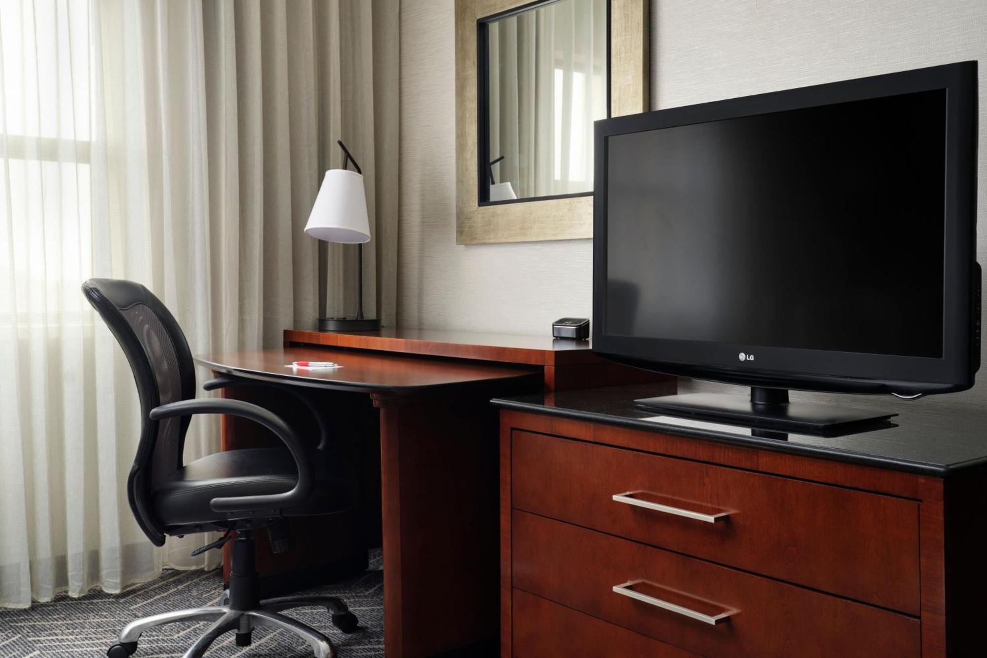 Minneapolis Marriott Northwest Brooklyn Park Dış mekan fotoğraf